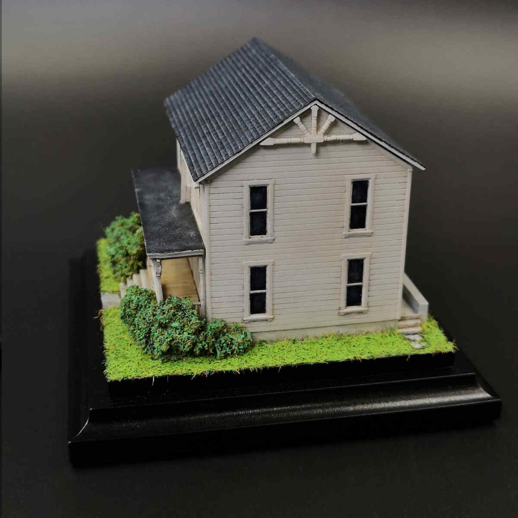 Myers House miniature diorama personalized engagement ring box inspired by John Carpenter Halloween movie